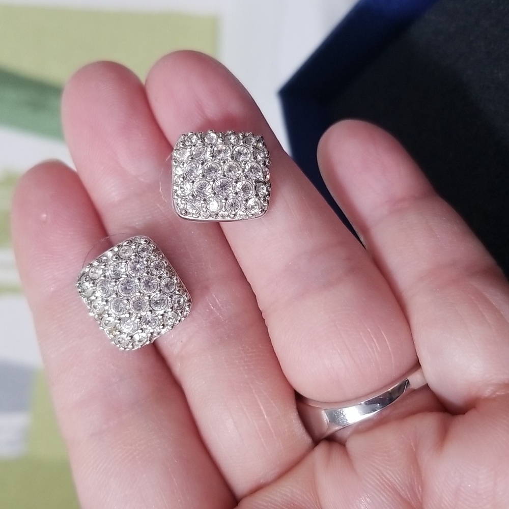 Authentic Swarovski Studs EUC